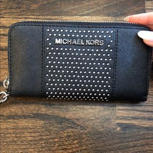 Michael Kors wrislet